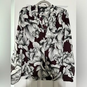 ALFANI Women Sz Medium Elegant Floral Long Sleeve Draped Wrap top